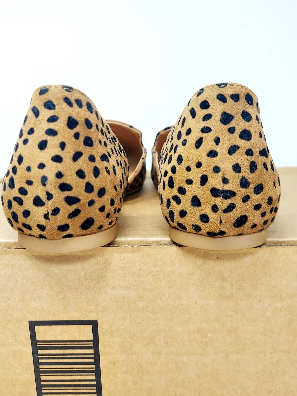 Kensie Neutral Tan/Black Leopard Print Cut Out Flat Loafers Women's Size 6.5 New